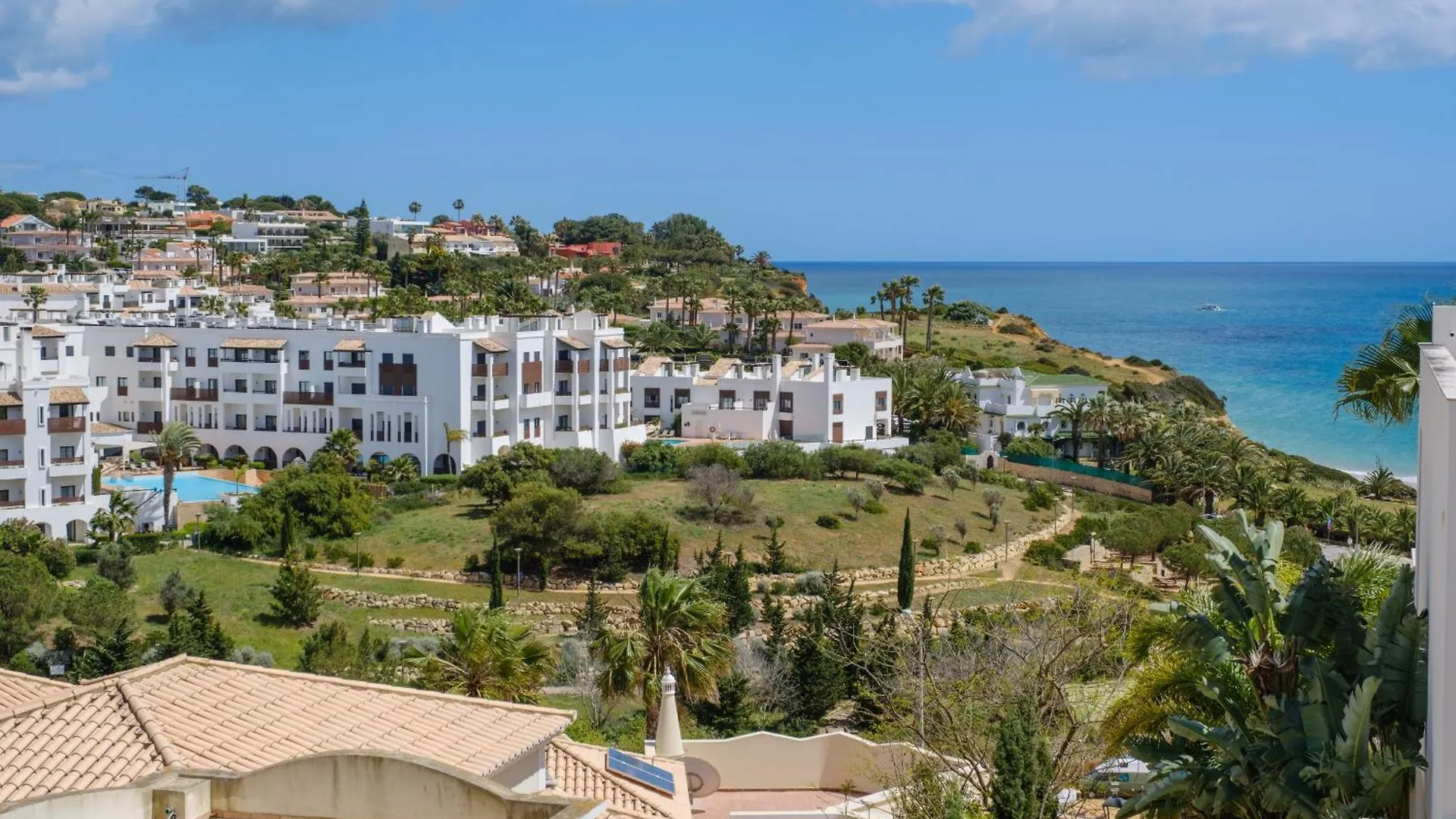 Porto De Mos 69 By Destination Algarve Apartamento Lagos